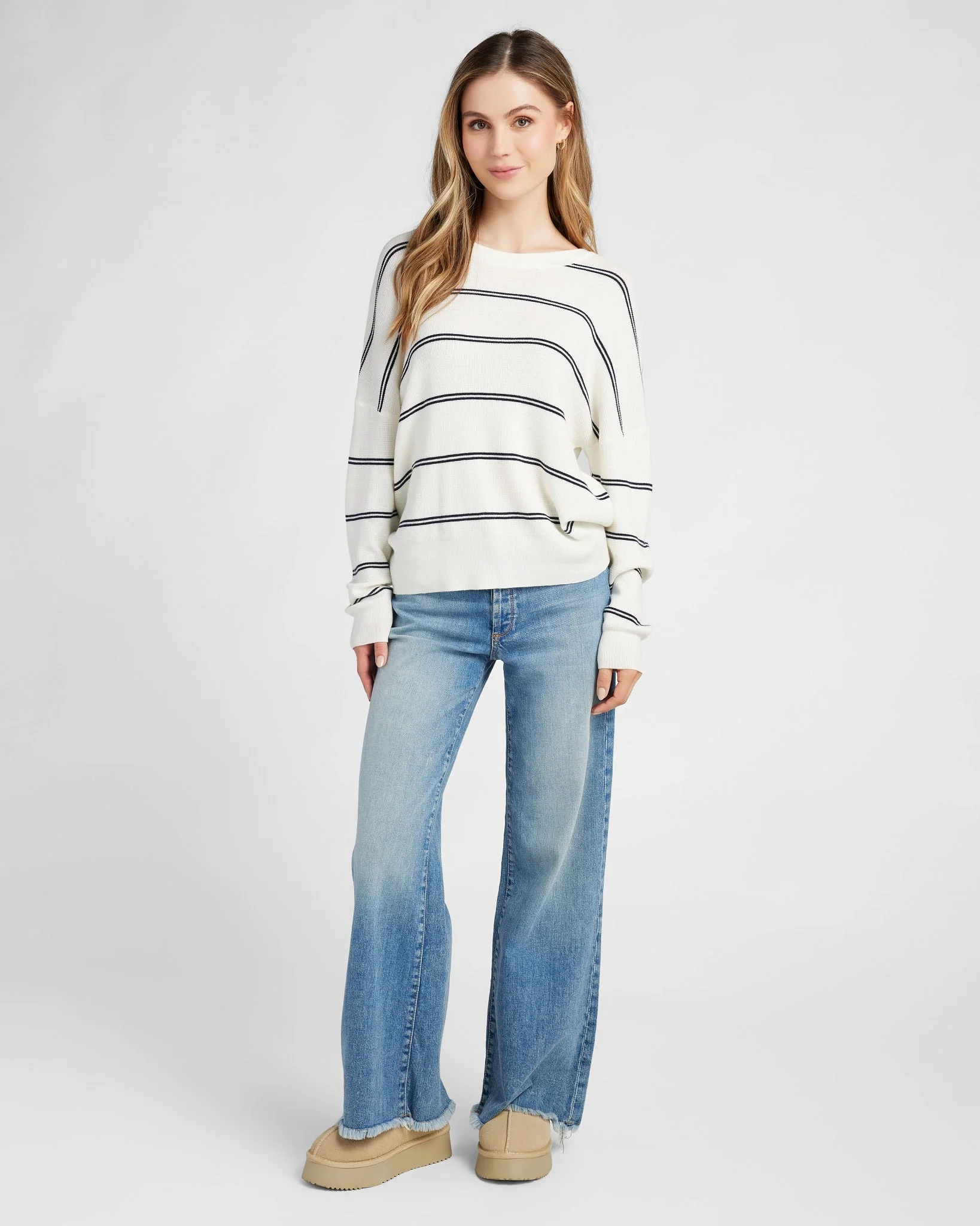 Crew Neck Stripe Long Sleeve - Image 8