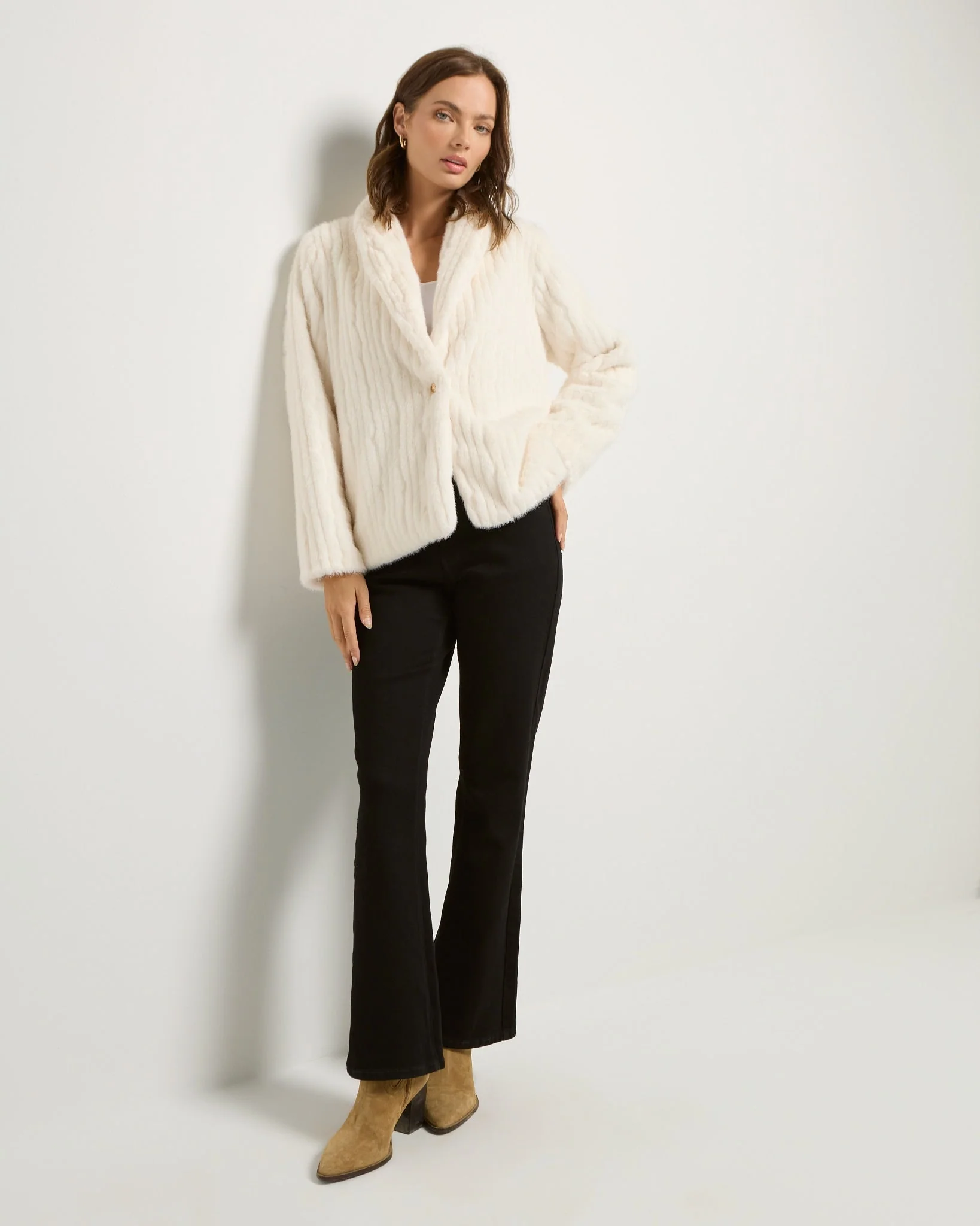 Luna Faux Fur Jacket - Image 5