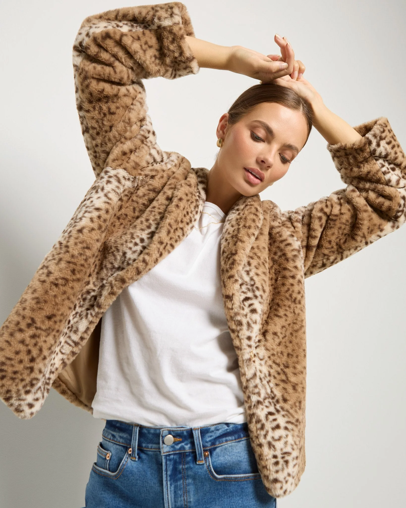 Luna Faux Fur Jacket - Image 8