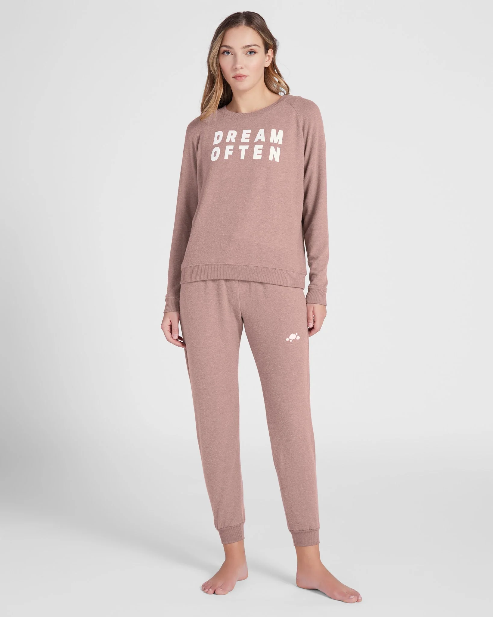 Shoreline Hacci "Dream Often" Graphic Pullover - Image 4