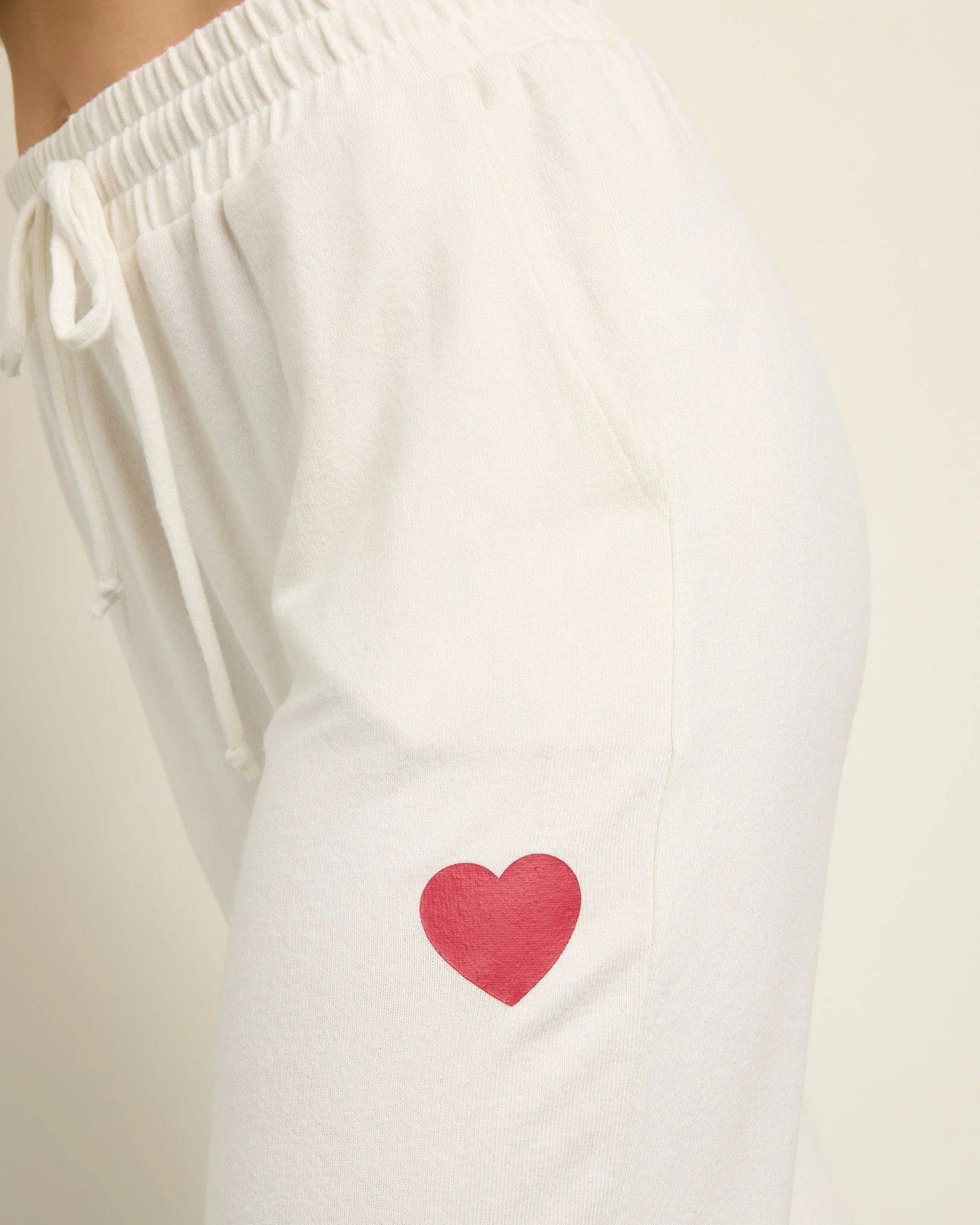 Shoreline Hacci "Heart" Graphic Jogger - Image 4